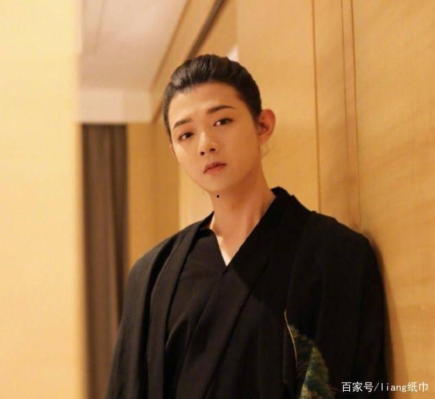 一瓜未平娱乐圈吃瓜,一瓜未平,新瓜又起! 第2张 一瓜未平娱乐圈吃瓜,一瓜未平,新瓜又起! 第2张